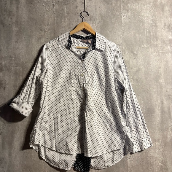 Chico's White and Black Button Down Shirt - Picture 6 of 9